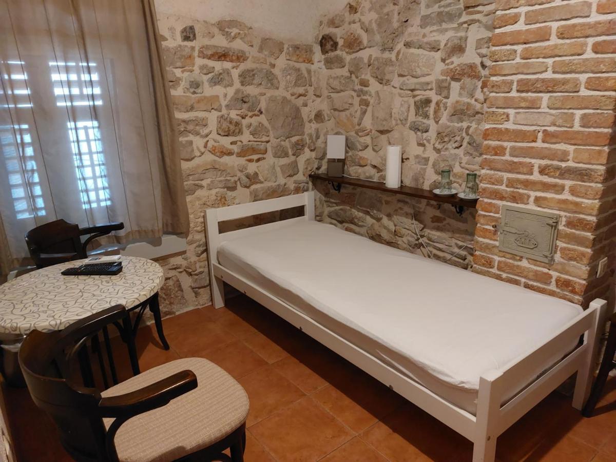 Guesthouse Merla Шибеник Экстерьер фото